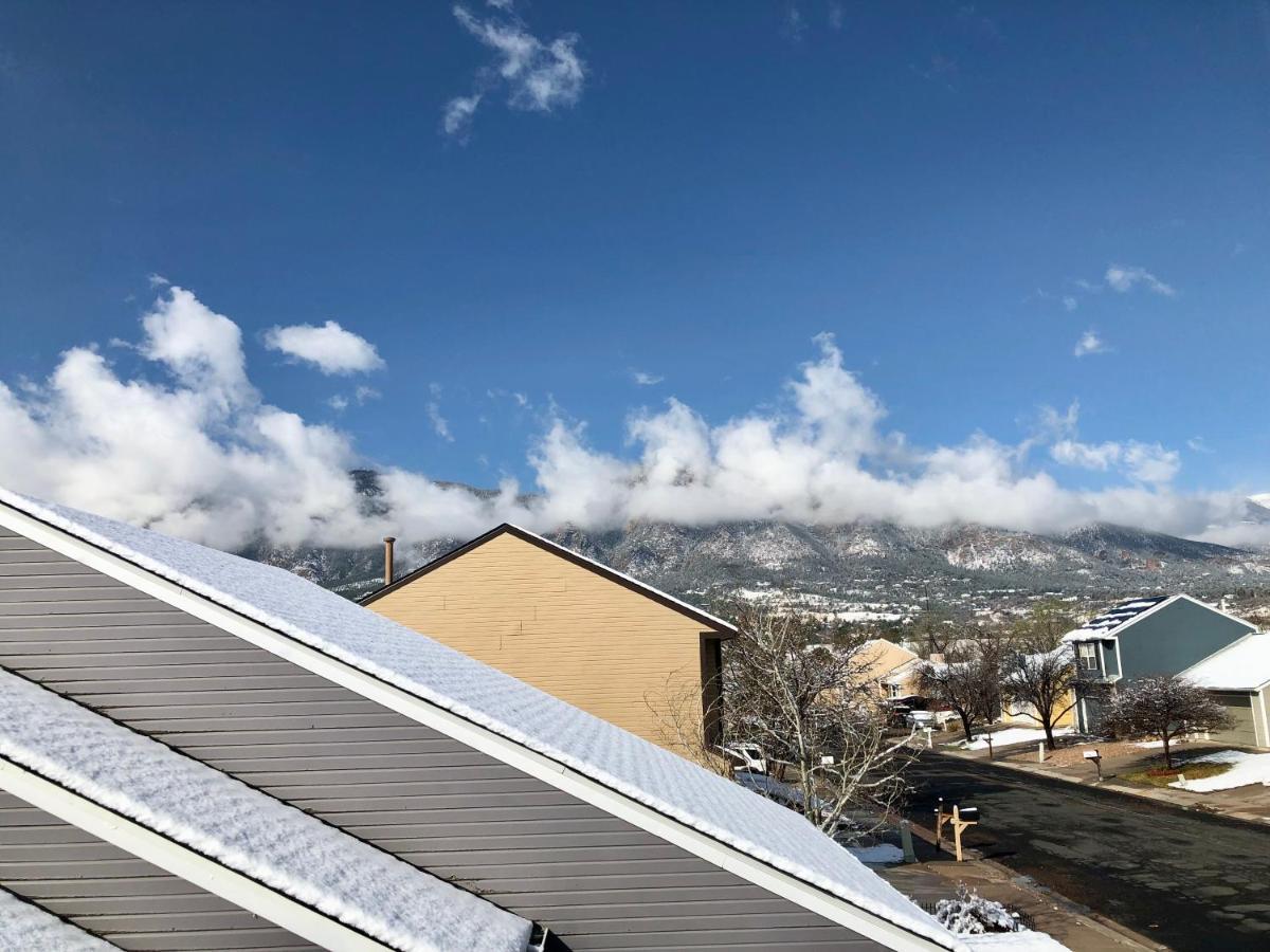 A Colorado Room With A View - King Colorado Springs Exterior photo